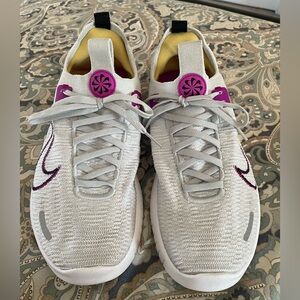 Nike Free Run fly knit-white, fushia & yellow